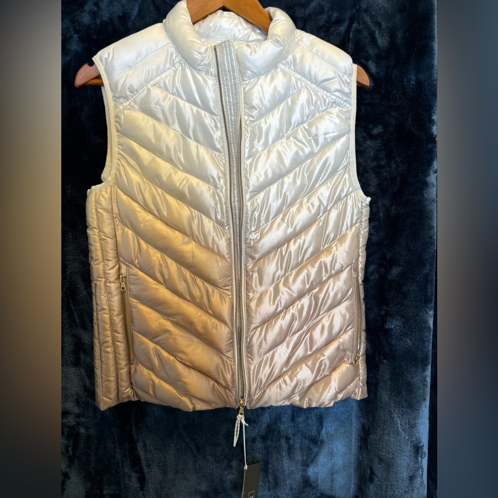GAP ombré vest NWT